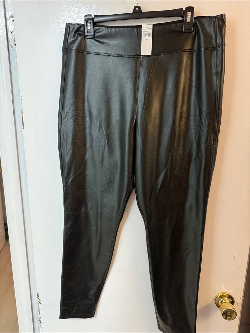 GAP Woman’s  Faux Leather Leggings - Black